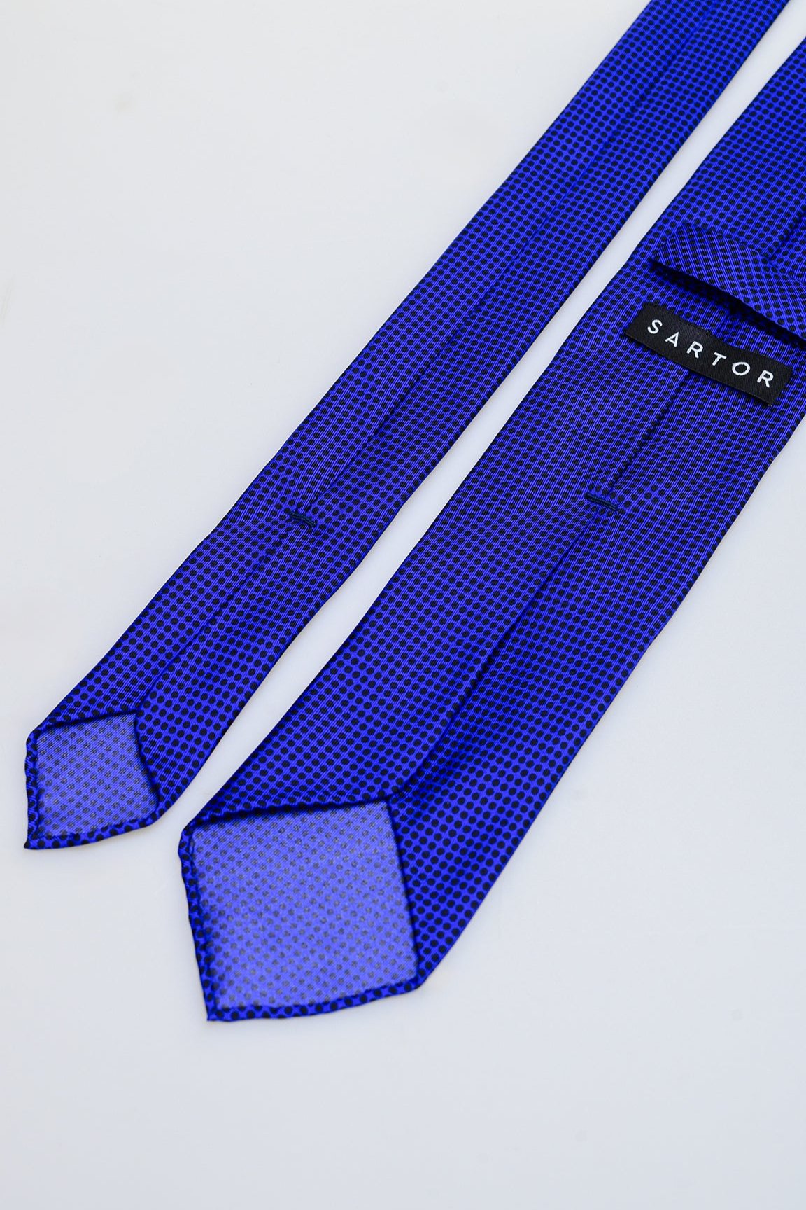 3fold blue black dots silk tie