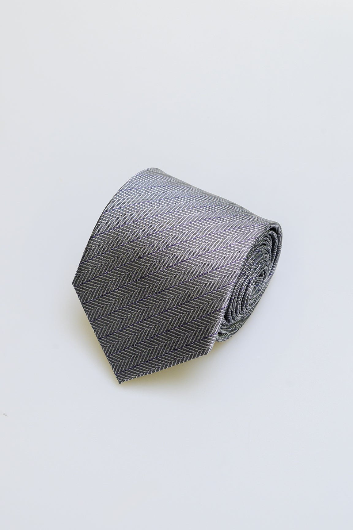 Grey herringbone silk tie