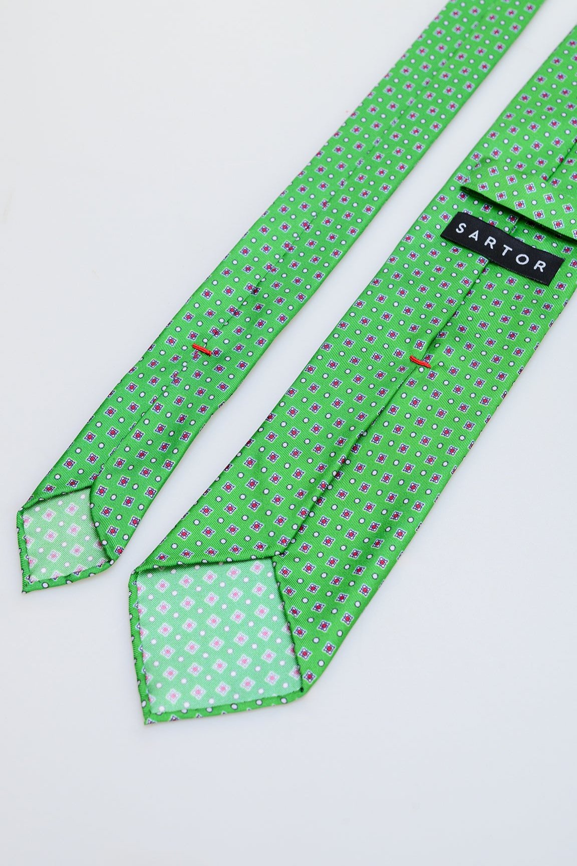 3fold light green fancy silk tie