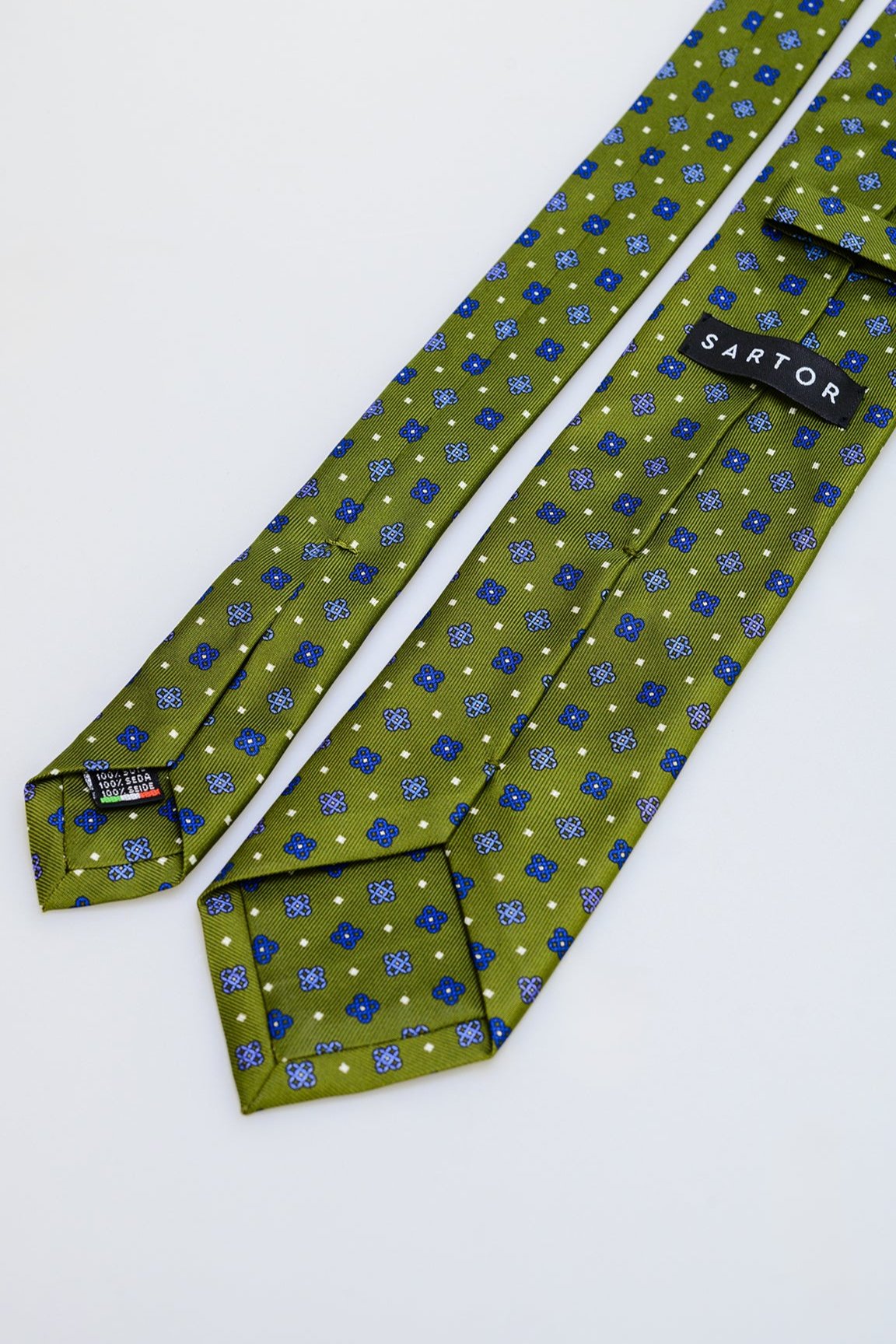 7fold green fancy silk tie