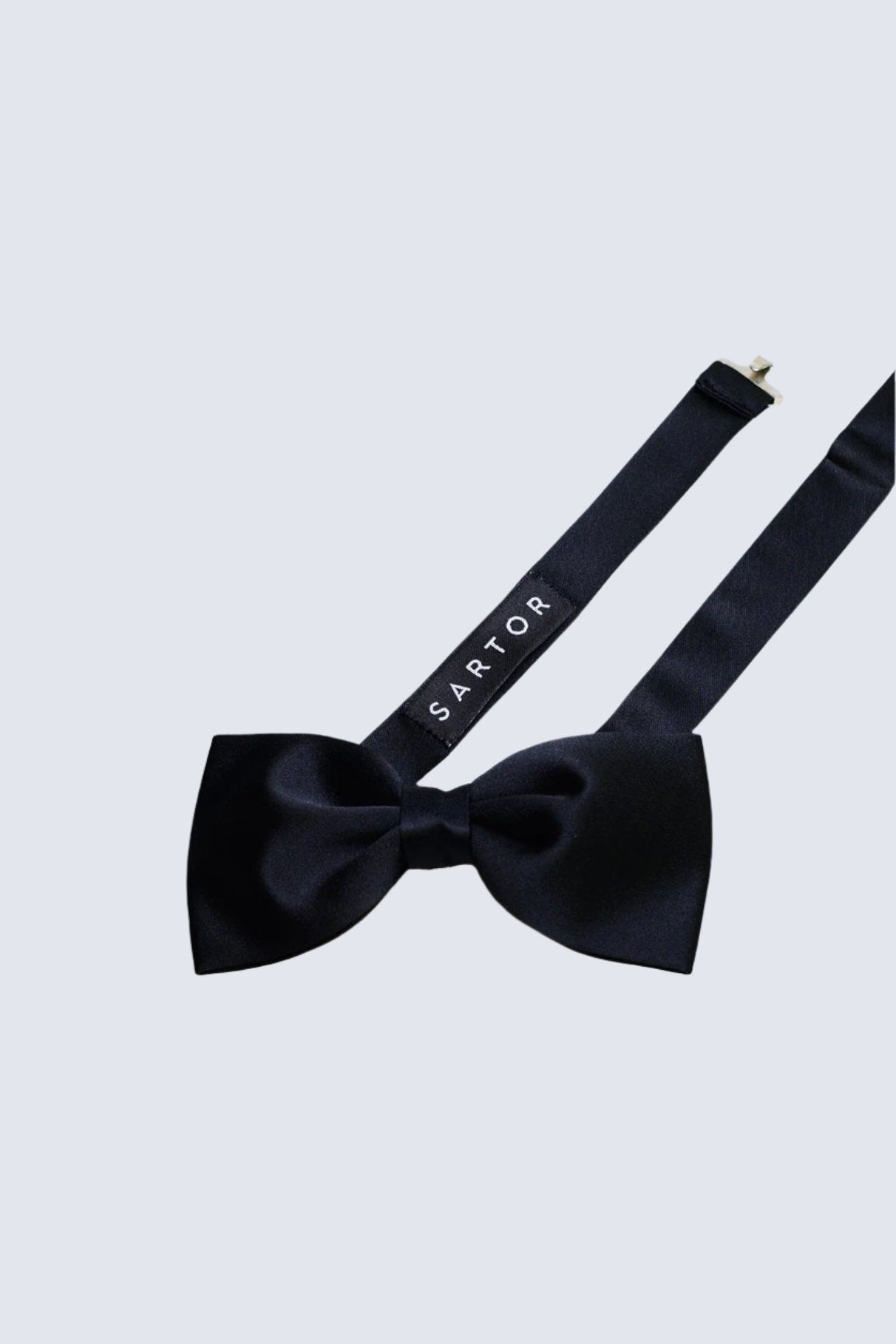 Black silk pre-tied bowtie