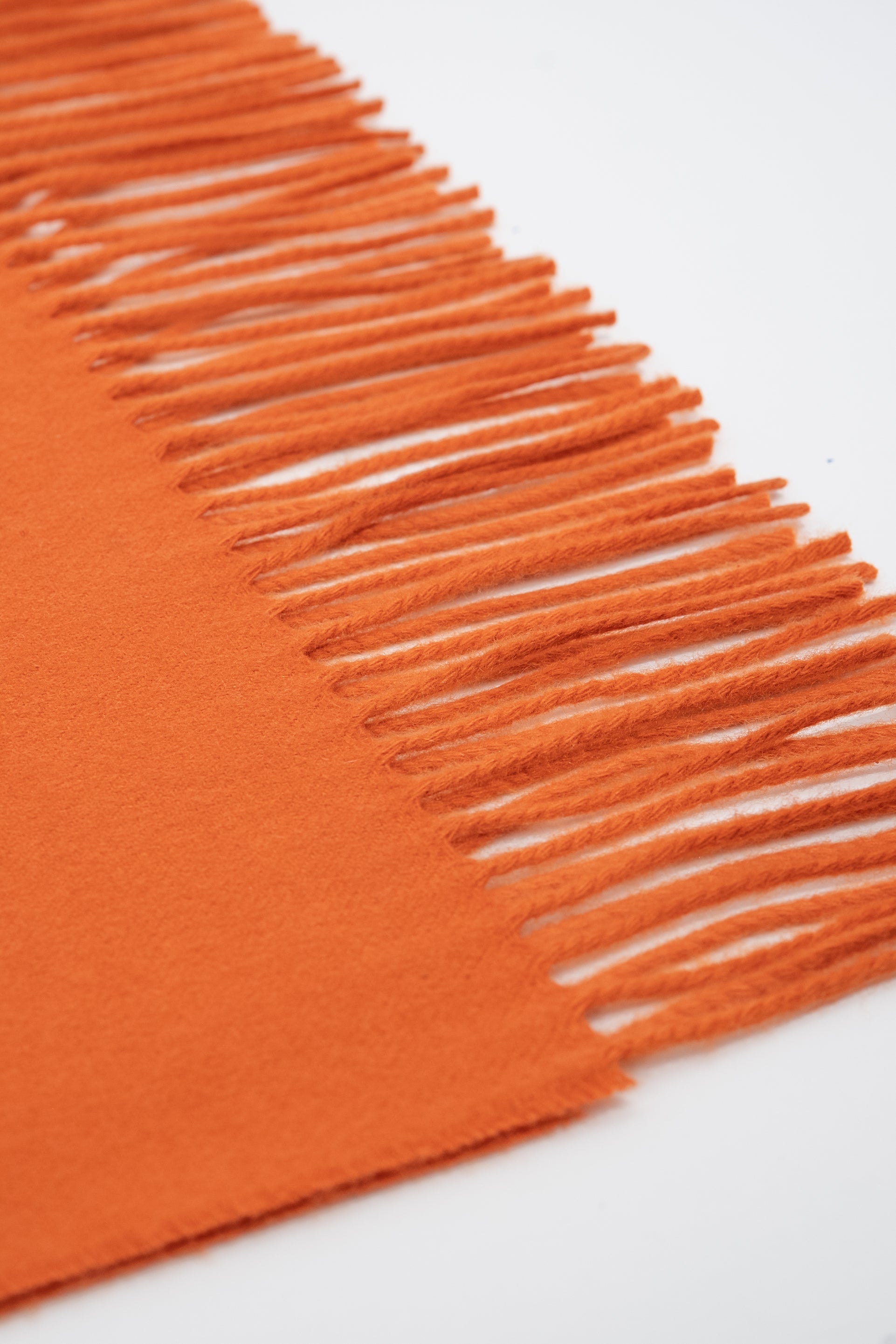 Tryphe Scarf